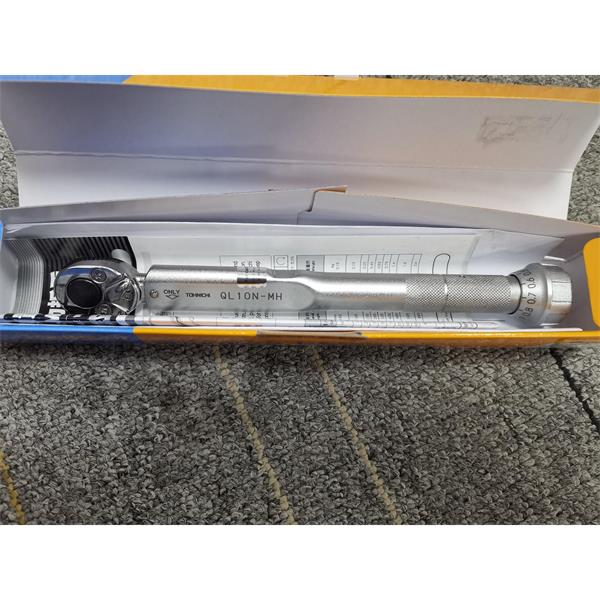 TOHNICHI東日 扭力螺絲刀AMRD4CN